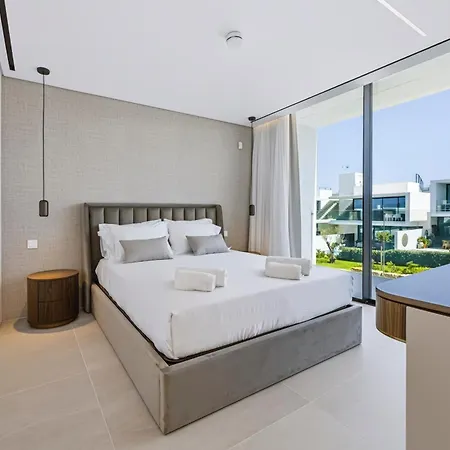 New T2 With Pool - Quinta Dourada Apartment