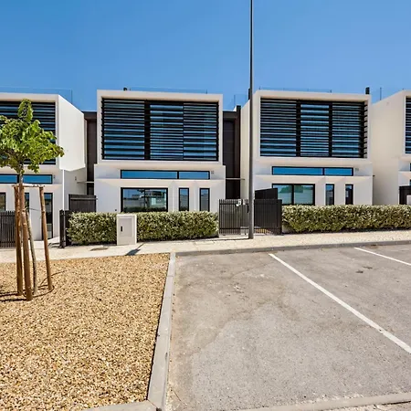 New T2 With Pool - Quinta Dourada Apartment *
